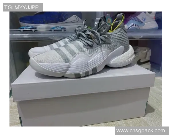 特雷杨领衔新一代篮球巨星崛起的背后故事与挑战